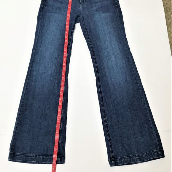 White House Black Market Bootcut Jeans, Size 2S - Picture 3 of 11